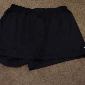 Black nike sphere dry shorts
